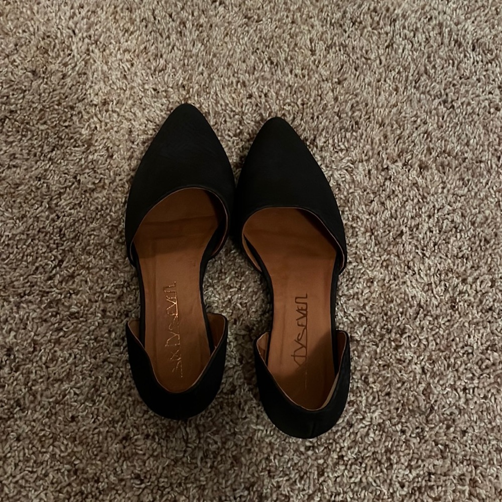 Black SixtySeven brand flats pointed toe